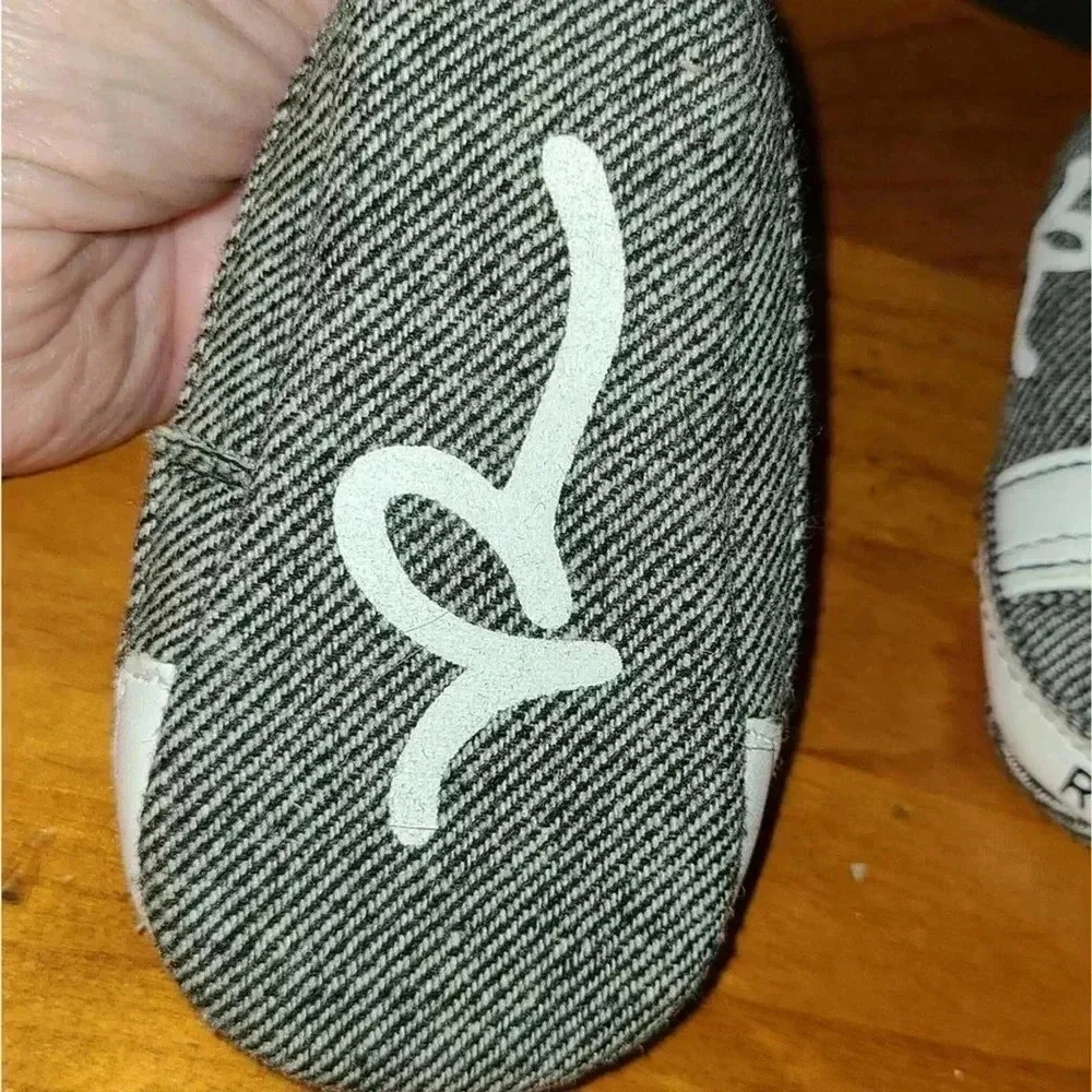 Rocawear 2010 baby shoes